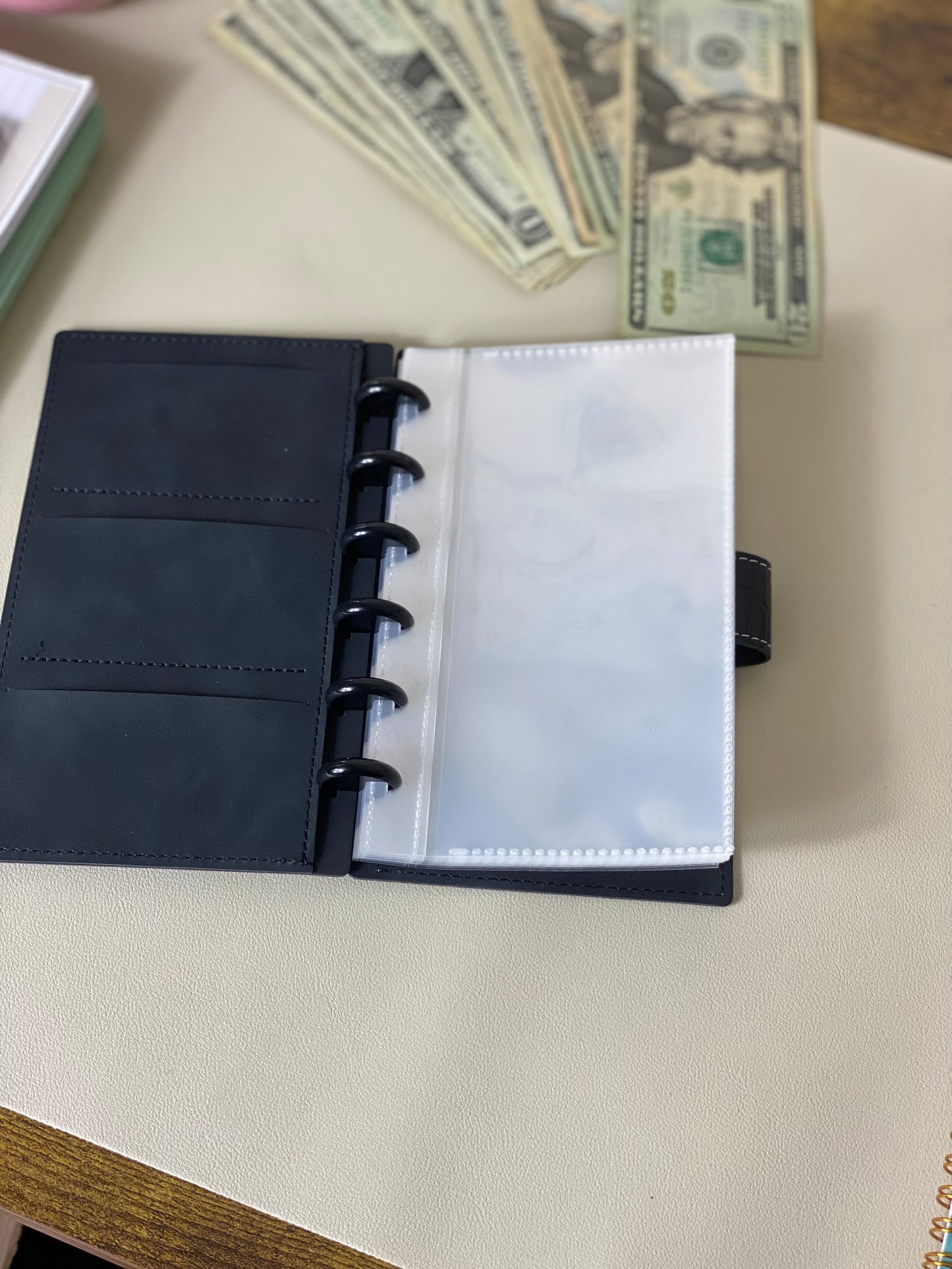 Discbound A6 Binder