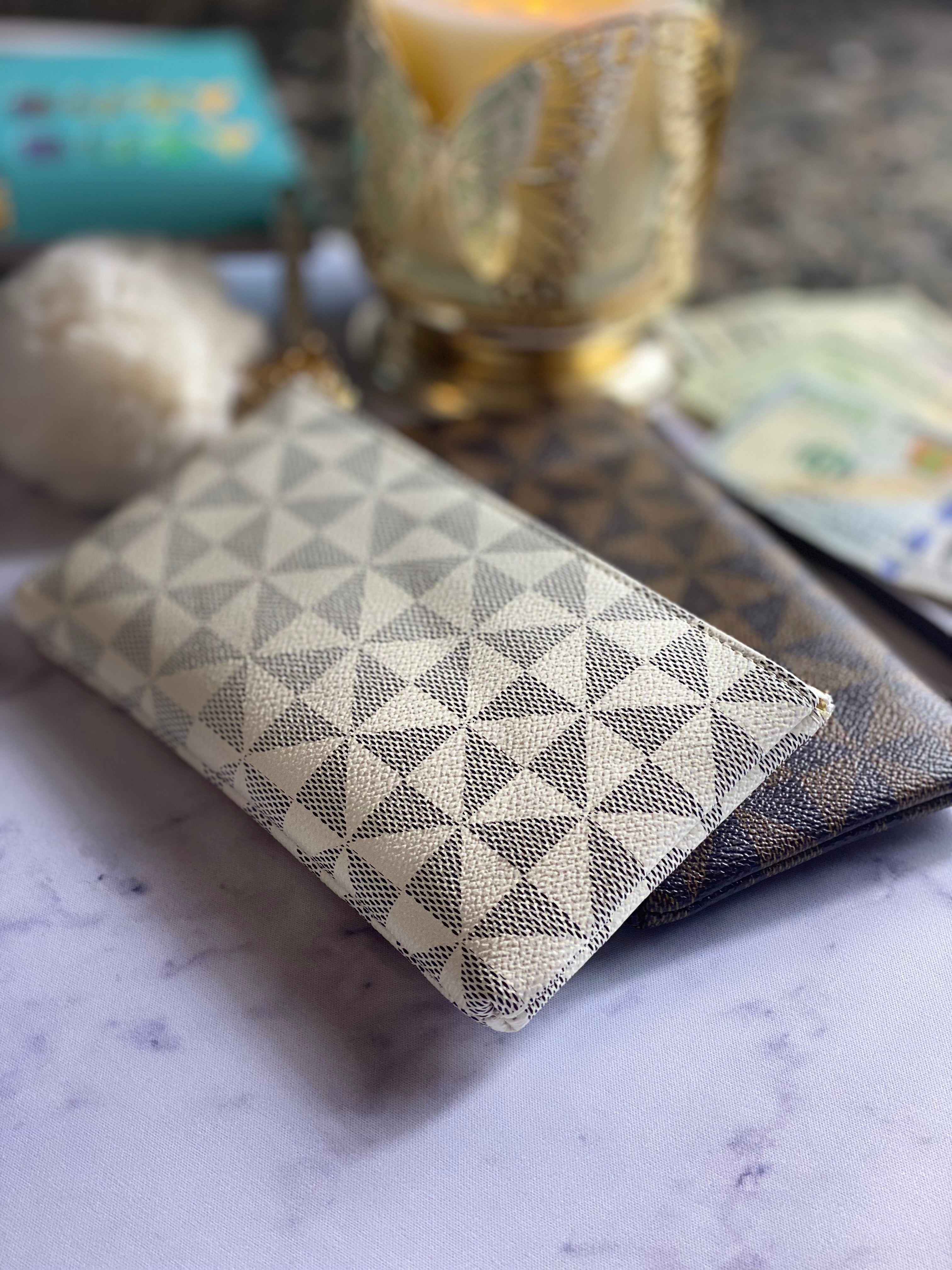 Because Wallet Clutch Wallet – Budgeting Just Because